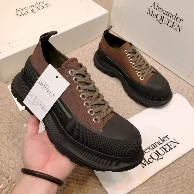 Alexander McQueen حذاء oversized قماش بني سول أسود حذاء أسلوب حياة 6