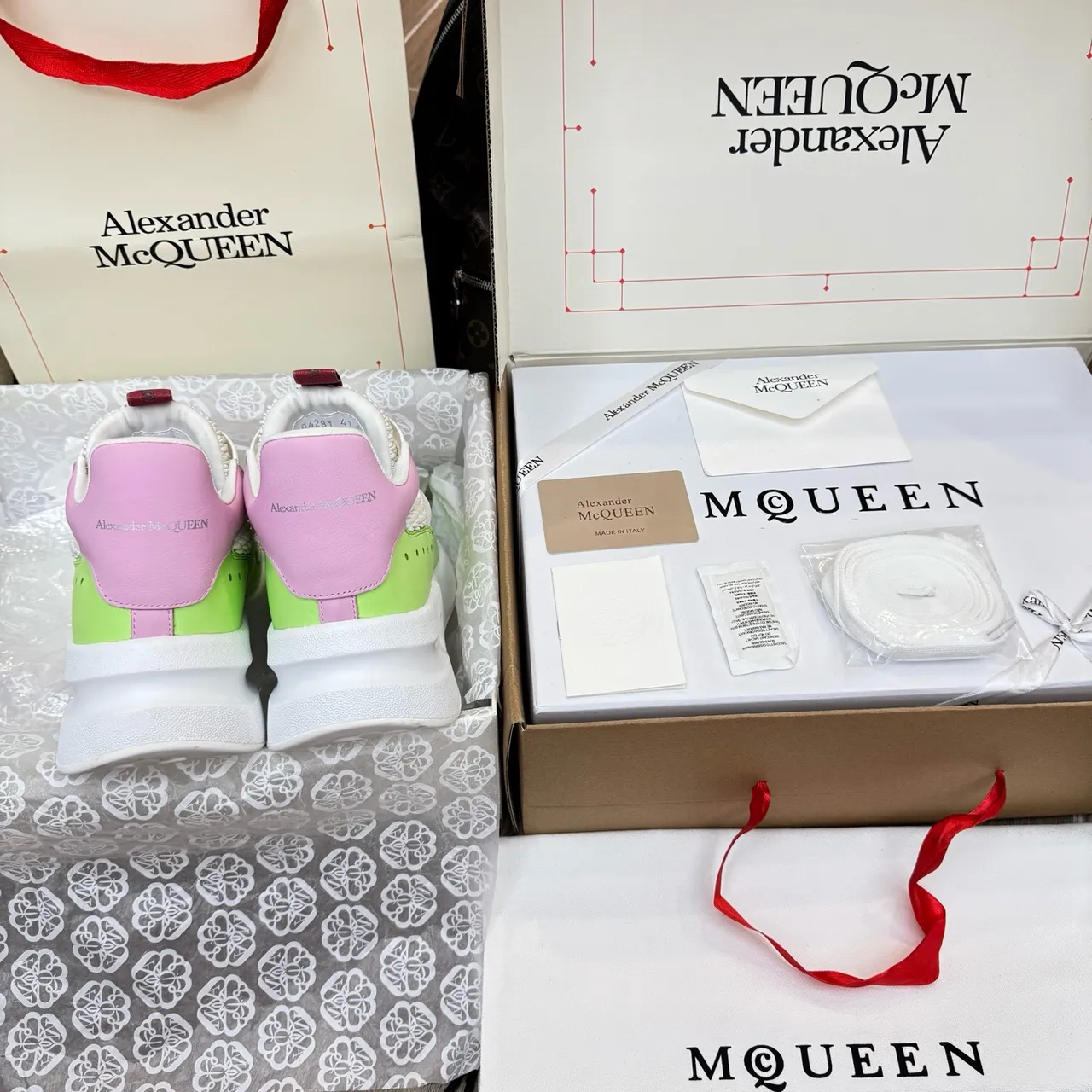 Alexander McQueen Sneaker Oversized Vert Citron Rose Blanc Sneakers Chunky 2