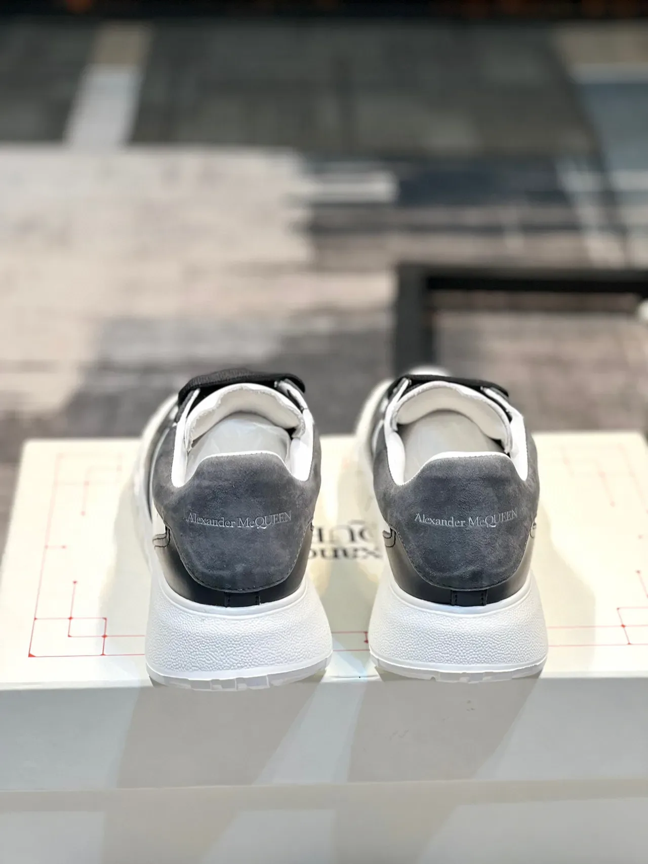 Alexander McQueen Oversized Sneaker White Black Gray Chunky Sneakers 2
