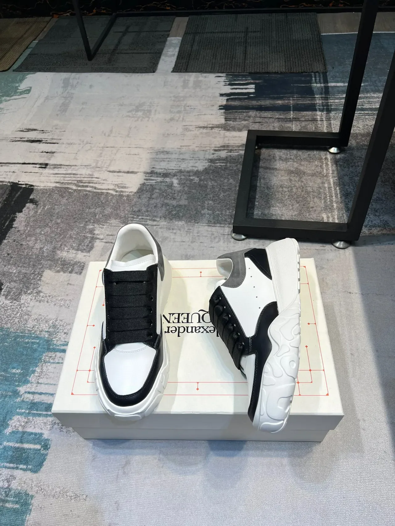 Alexander McQueen Oversized Sneaker White Black Gray Chunky Sneakers 4