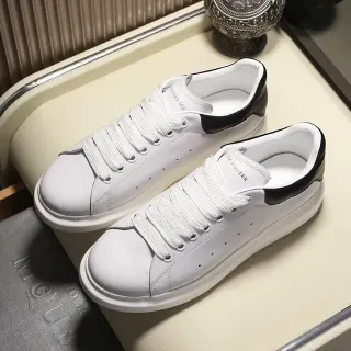 Alexander McQueen Oversized Sneaker White Black Silhouette Platform Sole Lifestyle Sneakers