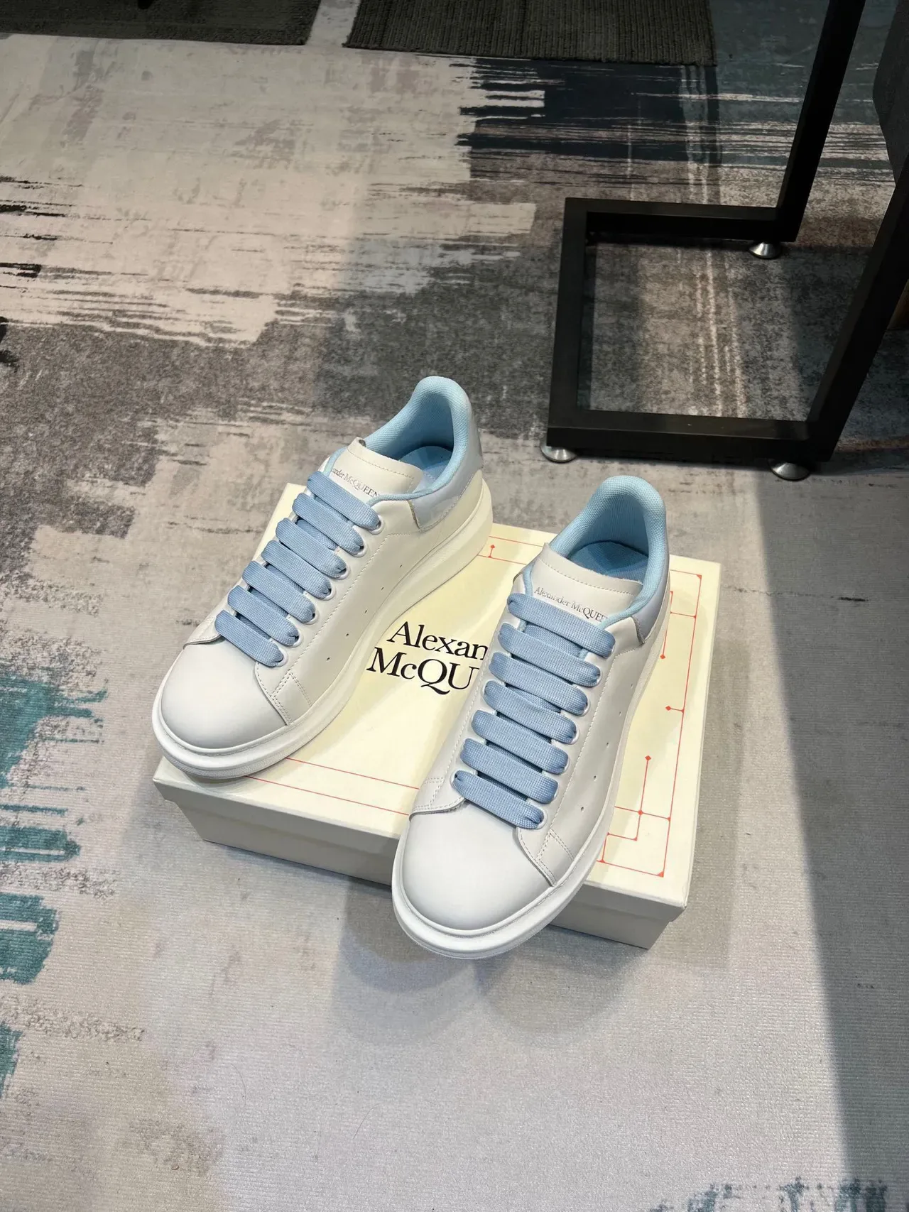 Alexander McQueen Oversized Sneaker White Blue Platform Sole Smooth Leather Upper Lifestyle Sneakers 6