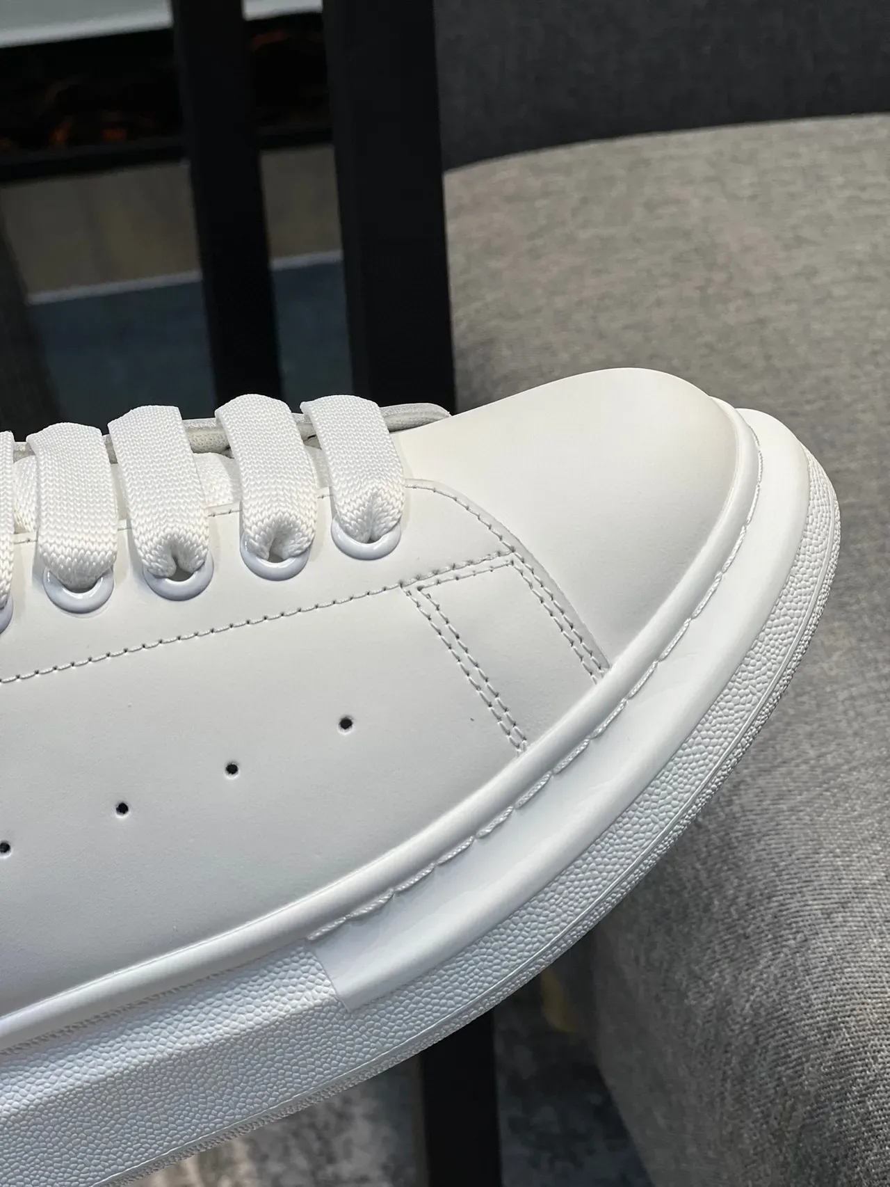 Alexander McQueen Oversized Sneaker White Lifestyle Sneakers 4