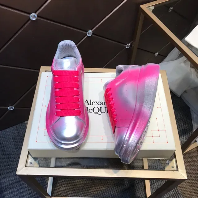 Alexander McQueen Pink Red Oversized Platform Sole Gradient Metallic Upper Lifestyle Sneakers 8