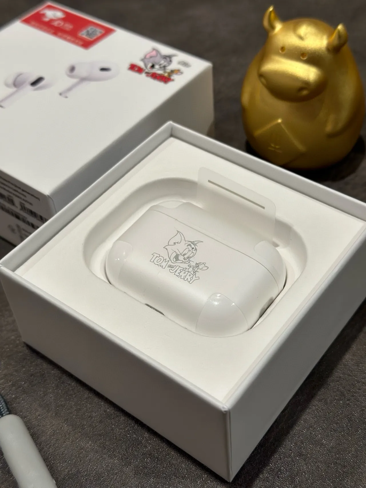 Apple أبيض رمادي تصميم ساقي إنهاء مطفي TWS سماعات أذن 3