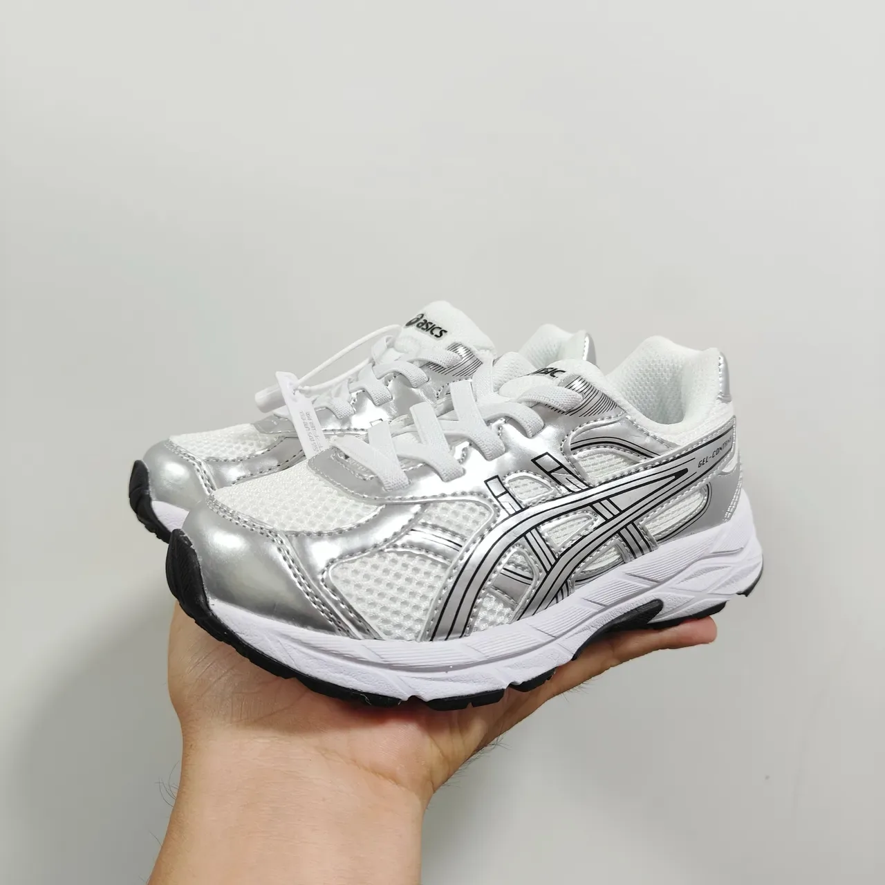 ASICS Noir Bleu Baskets Lifestyle Basse en Mesh et Synthétique 23