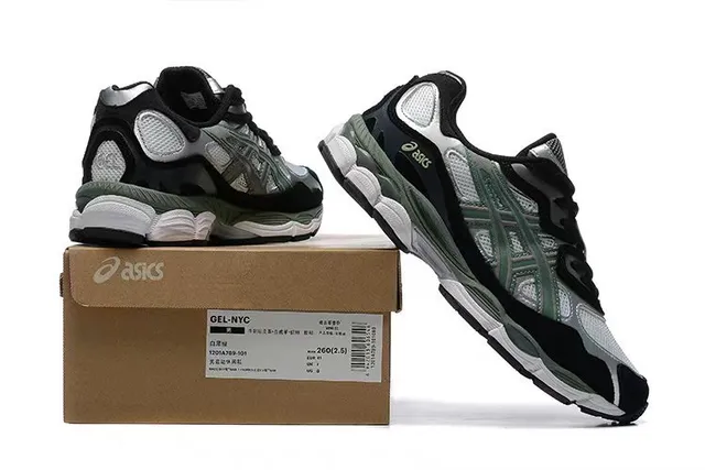 ASICS Black Green Layered Synthetic Cage Mesh Upper Running Shoes 6