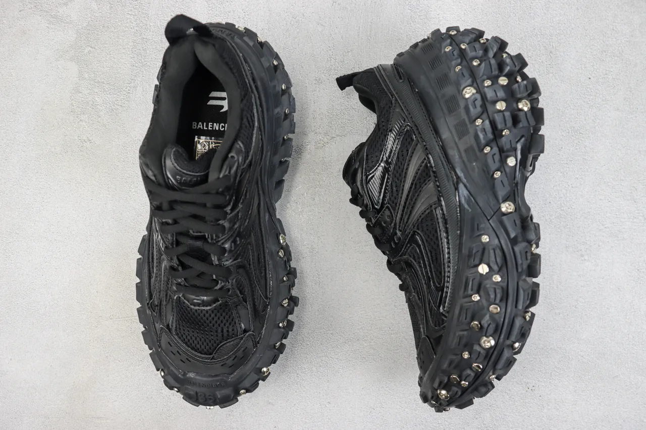 ASICS Black Silver Mesh And Synthetic Upper Oversized Rugged Outsole Chunky Sneakers 3