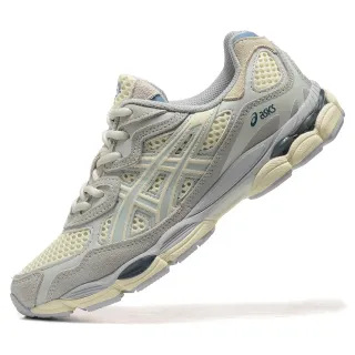 ASICS Gel-Kayano أحذية رياضية رمادية فاتحة وكريمية