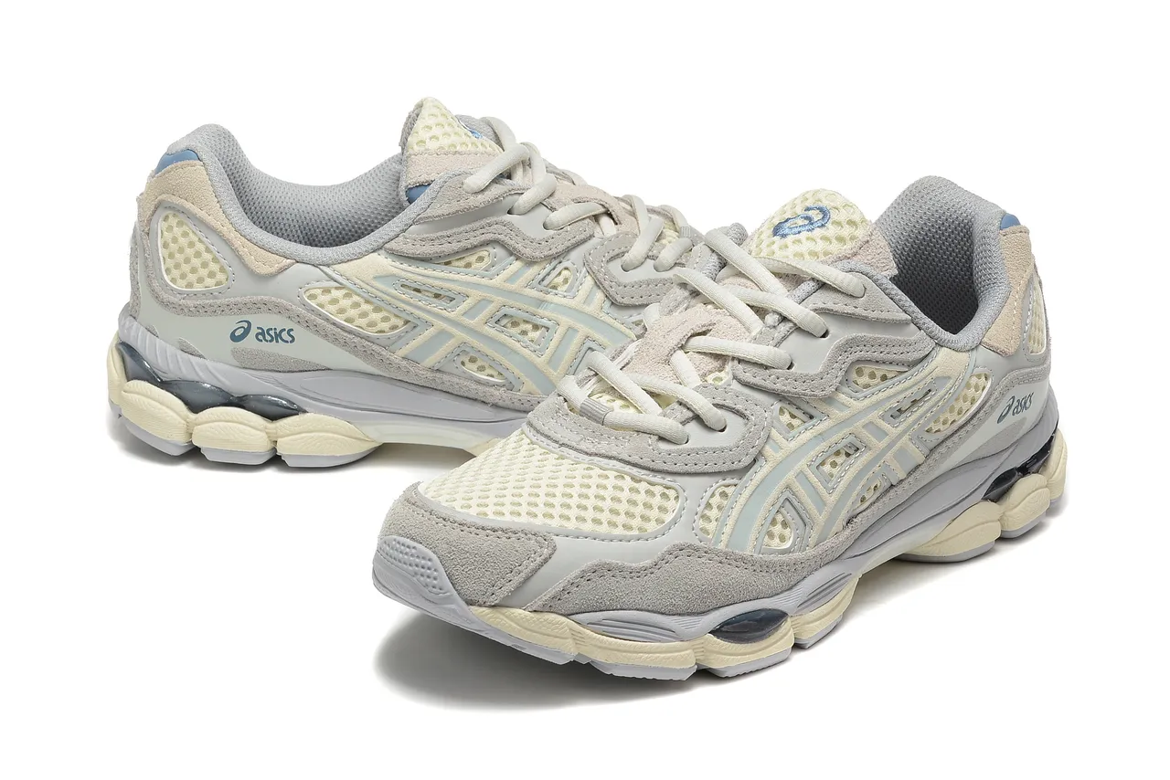 ASICS Gel-Kayano Chaussures de course gris clair et crème 3