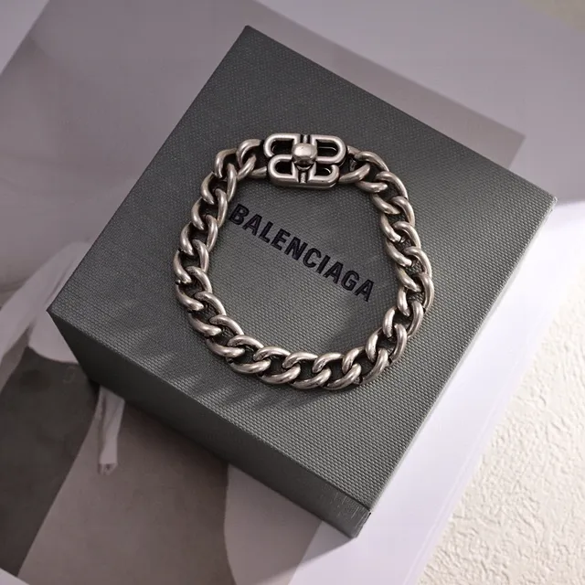 Balenciaga B-Chain Chunky Curb Chain Silver Bracelet 6