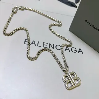 Balenciaga BB Logo 银色链条项链