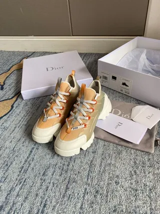 Balenciaga Bege Branco Sola Oversized Em camadas Multi-materiais Superior Tênis Chunky 3