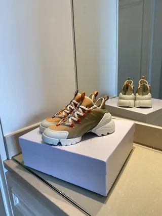 Balenciaga Bege Branco Sola Oversized Em camadas Multi-materiais Superior Tênis Chunky 9