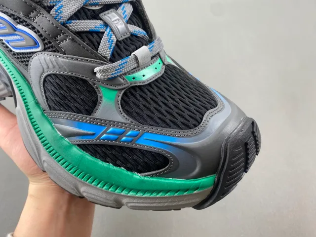 Balenciaga Black Green Oversized Silhouette Multi-Layered Midsole Chunky Sneakers 2