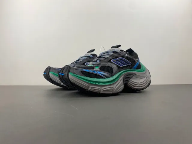 Balenciaga Black Green Oversized Silhouette Multi-Layered Midsole Chunky Sneakers 10