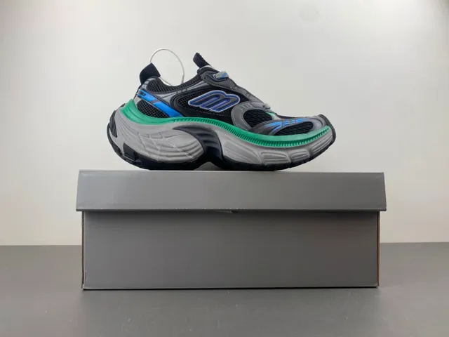 Balenciaga Black Green Oversized Silhouette Multi-Layered Midsole Chunky Sneakers 15