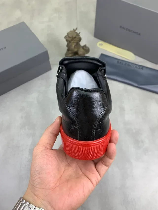 Balenciaga Black Red Crinkled Leather Rubber Sole Lifestyle Sneakers 3
