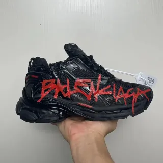 Balenciaga أحذية رياضية سميكة أسود كعب أحمر شبكي مفكك