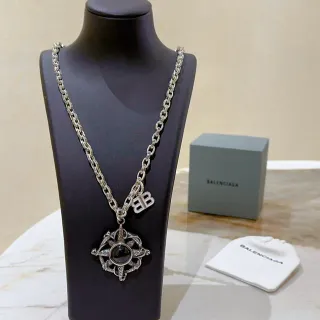 بالنسياغا بوصلة معلقة فضة أسود سلسلة كيرب كثيفة قلادة مزخرفة