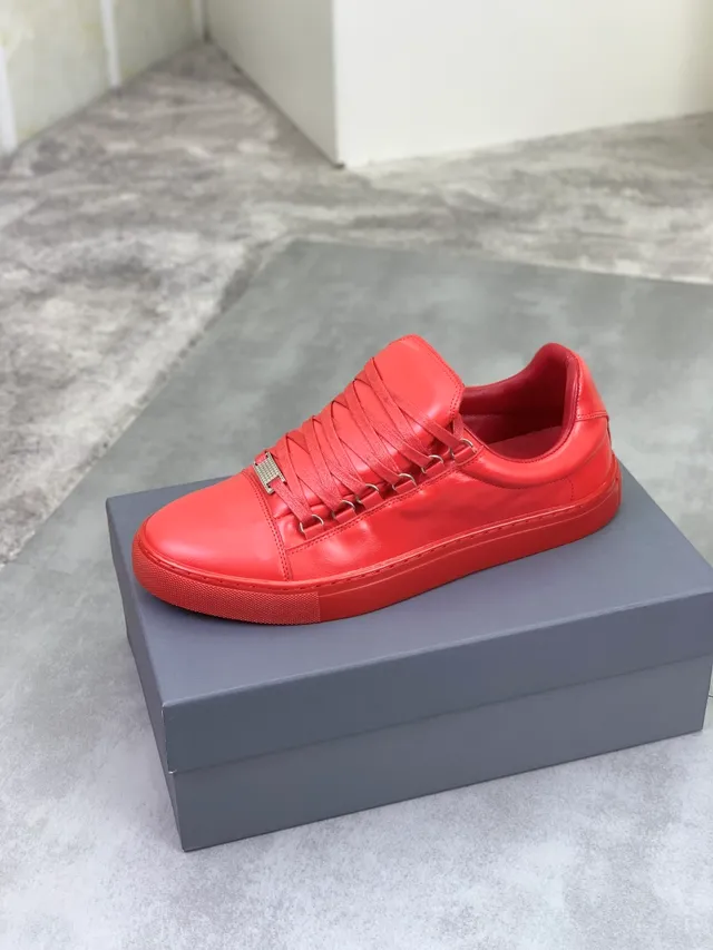 Balenciaga Defender sneakers lifestyle de couro vermelho 4