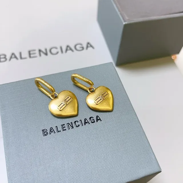 Balenciaga Boucles d'oreilles Logo Cœur Doré 4