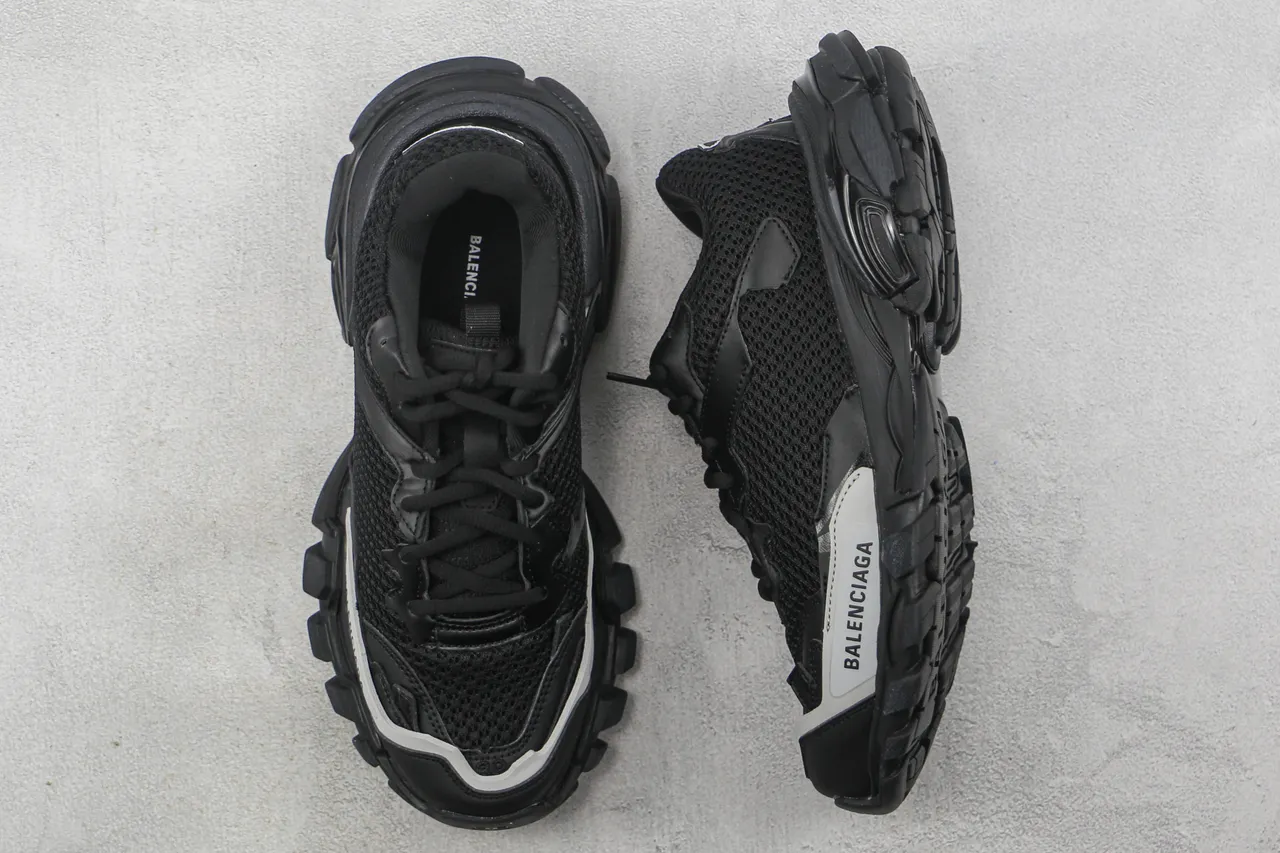 Balenciaga Runner Black and Gray Chunky Sneakers 3