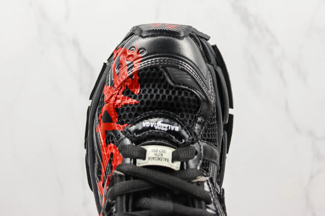 Balenciaga Runner Noir et Rouge Silhouette Oversized Maille et Cage en Plastique Moulé Baskets épaisses 6