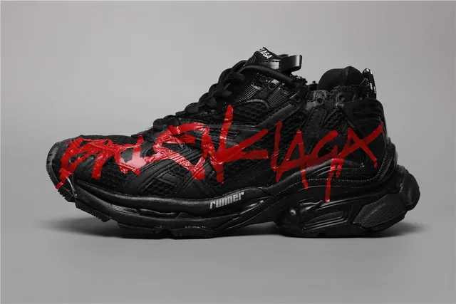 Balenciaga Runner Silhueta Preta Vermelha Malha E Camada Sintética Tênis Chunky 9