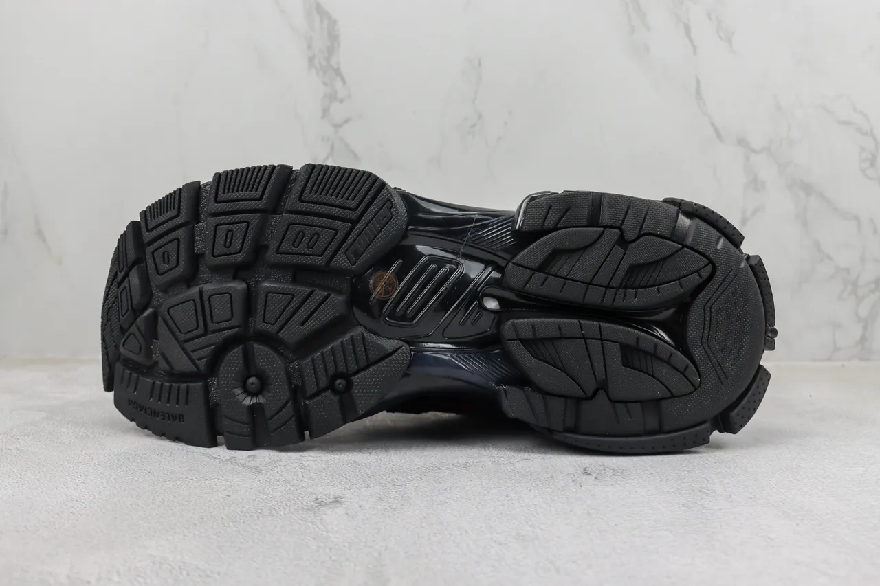 Balenciaga Runner Graffiti Black Red Chunky Sneakers 8