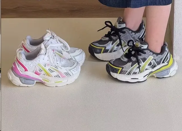 Balenciaga Runner White Black Oversized Sole Mesh-and-Synthetic Overlay Construction Chunky Sneakers 6