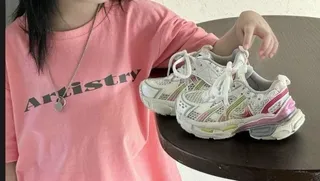 Balenciaga Runner White Black Oversized Sole Mesh-and-Synthetic Overlay Construction Chunky Sneakers 10