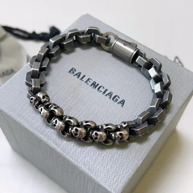 Balenciaga Bracelet Chaîne Crâne Gris Gunmetal Métal 9