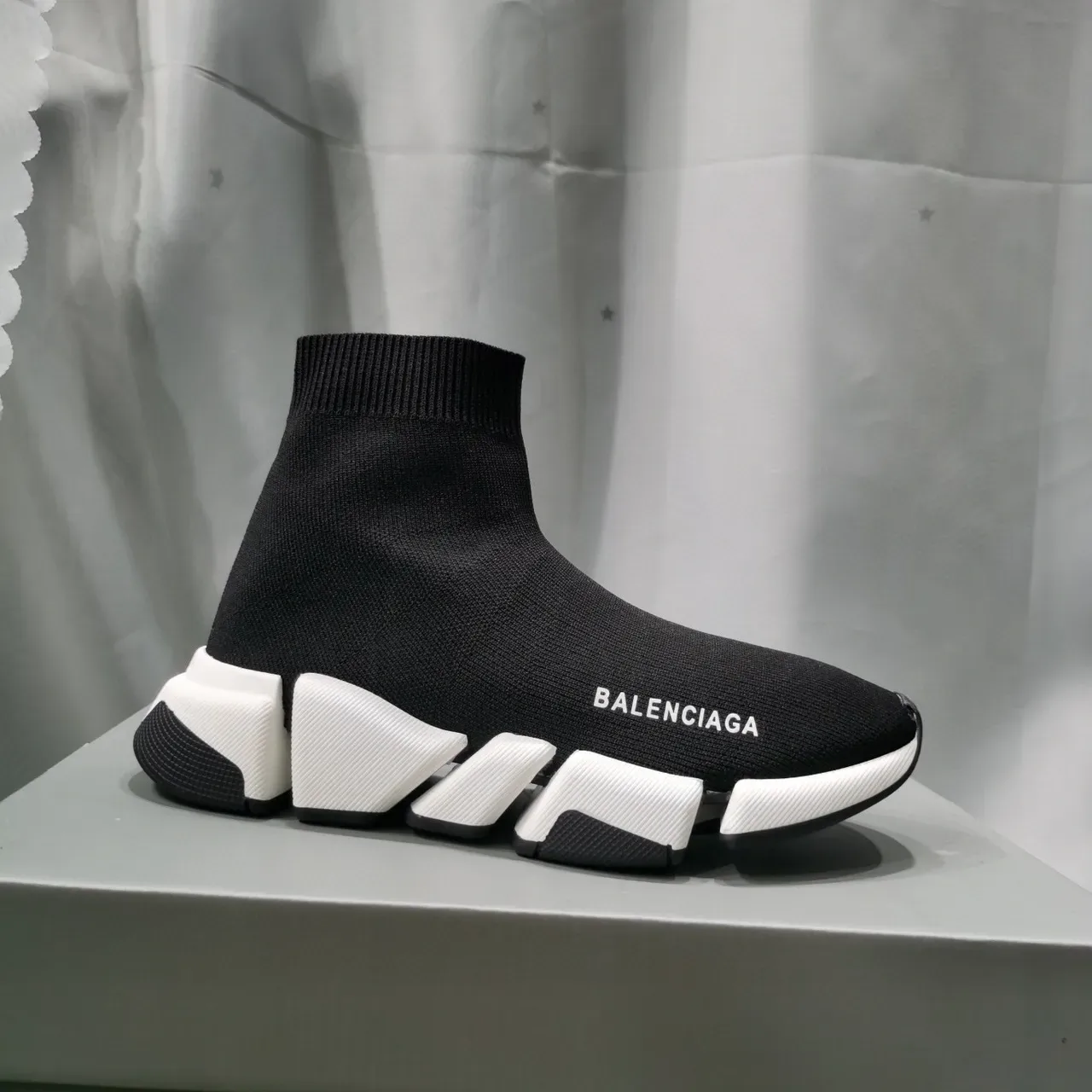 Balenciaga Speed Trainer Black and White Laceless Knit Lifestyle Sneakers 7