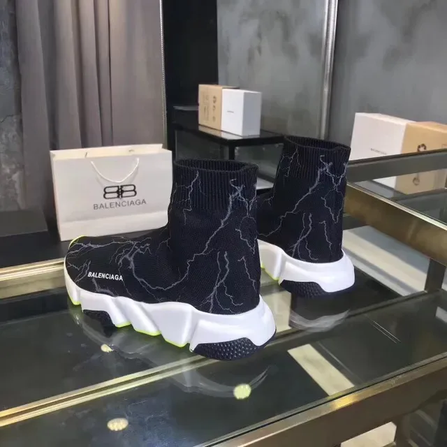 Balenciaga Speed Trainer أسود نيون أصفر سكيورز لايف ستايل 3