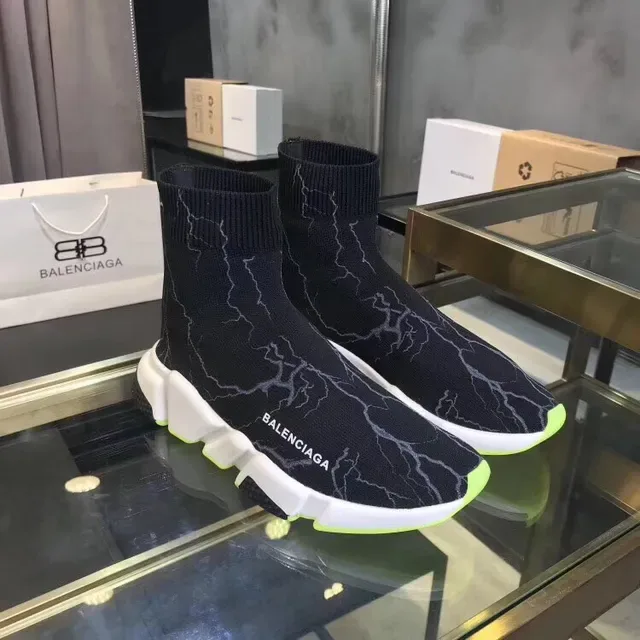 Balenciaga Speed Trainer أسود نيون أصفر سكيورز لايف ستايل 4