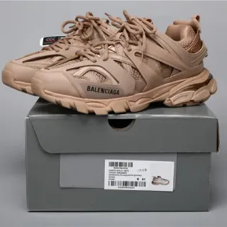 Balenciaga Track Sneaker كاكي حذاء كاجوال سميك