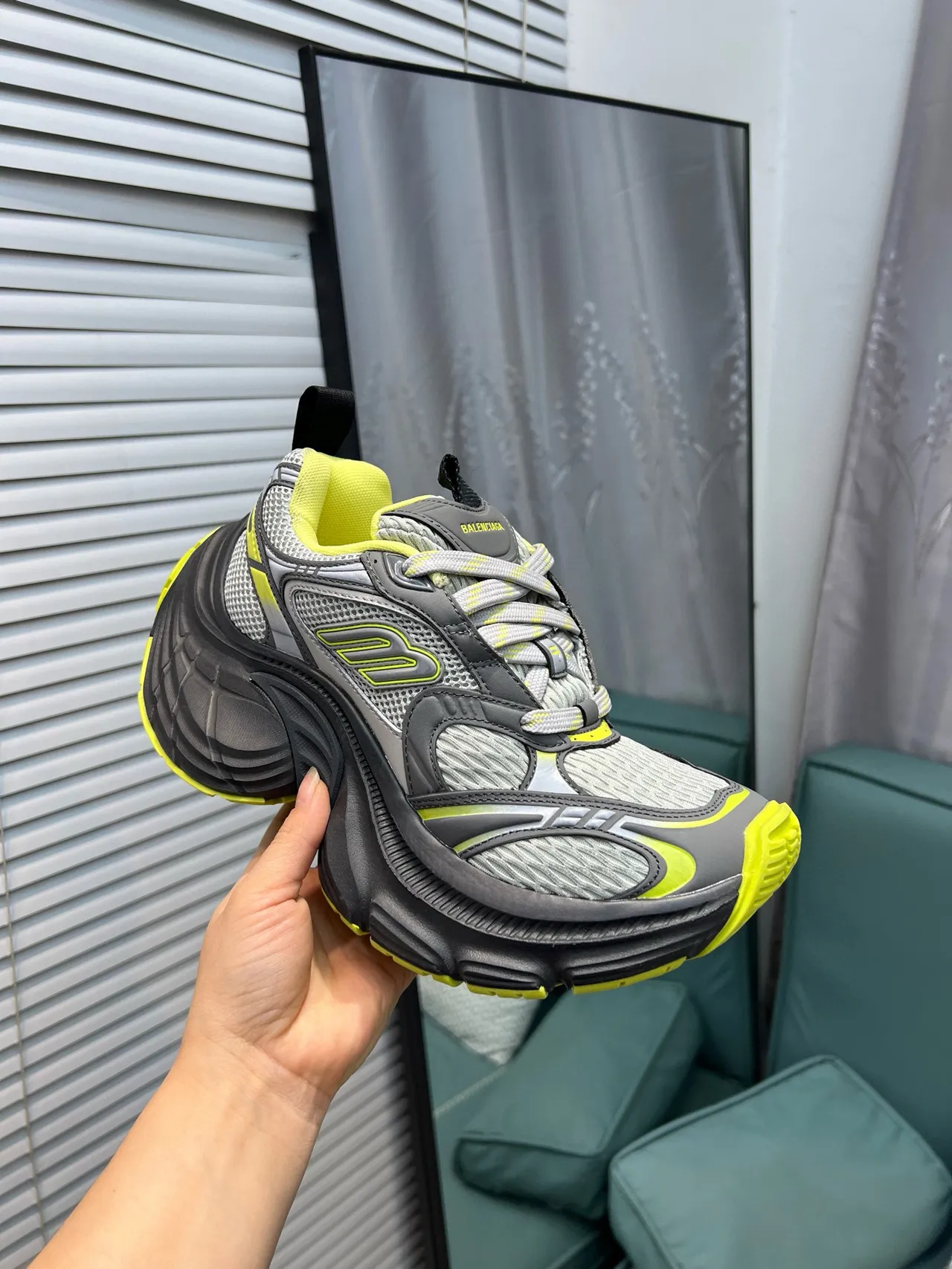 Balenciaga Track Trainer Gris et Jaune Néon Sneakers Chunky 6