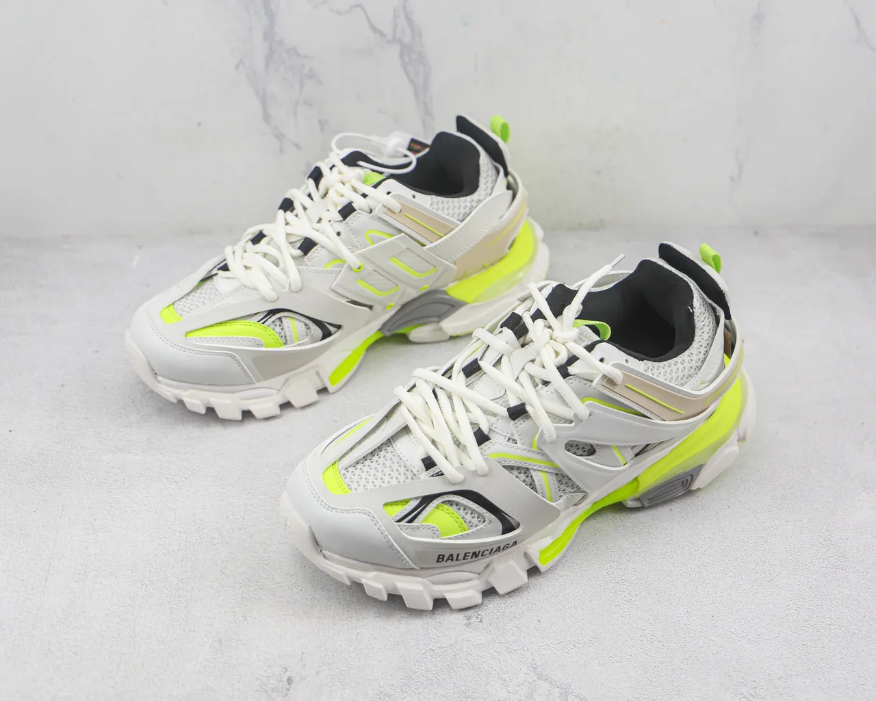 Balenciaga Track Trainer Sneakers Chunky Blanc Beige Vert Néon 4