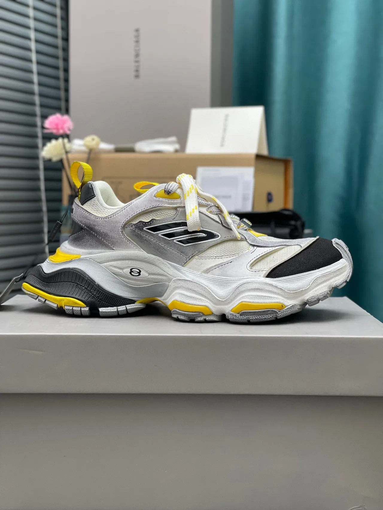 Balenciaga Track Trainer zapatillas chunky blancas, grises, negras, amarillas 2