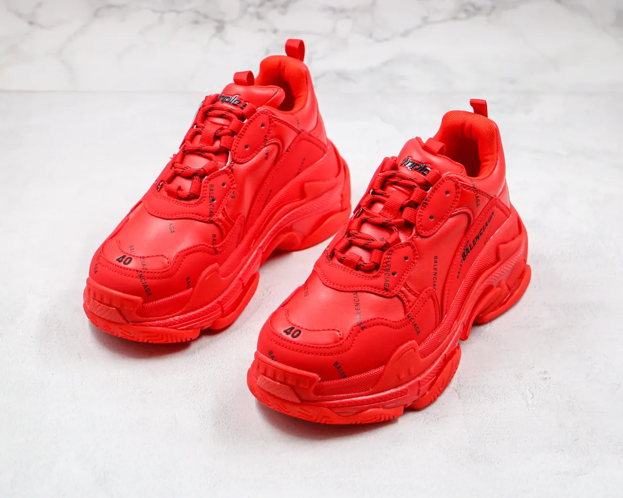 Balenciaga Triple S Tênis Chunky Monocromático Vermelho 8