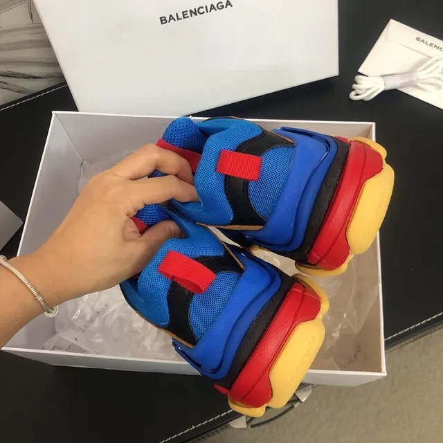 Balenciaga Triple S Multicolor Tênis Chunky 4