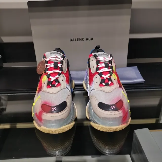 Balenciaga Triple S أحذية رياضية سميكة متعددة الألوان 2
