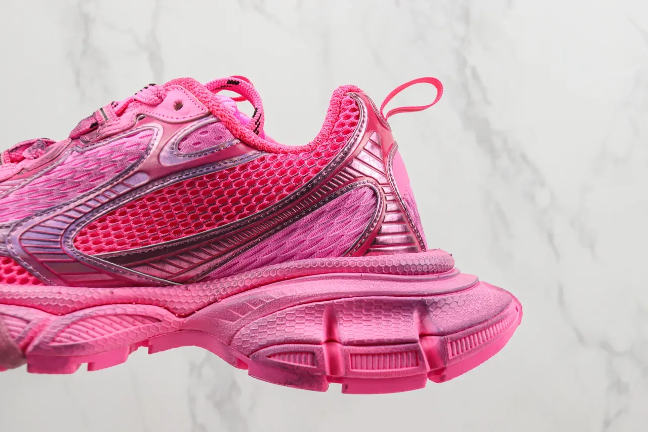 Balenciaga Triple S sneakers chunky semelle rose upper maille superposition synthétique 7