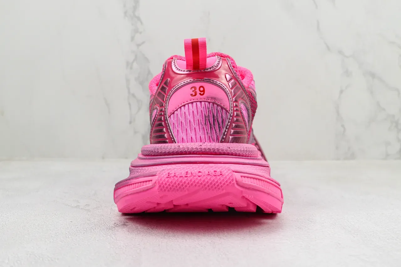 Balenciaga Triple S sneakers chunky semelle rose upper maille superposition synthétique 9
