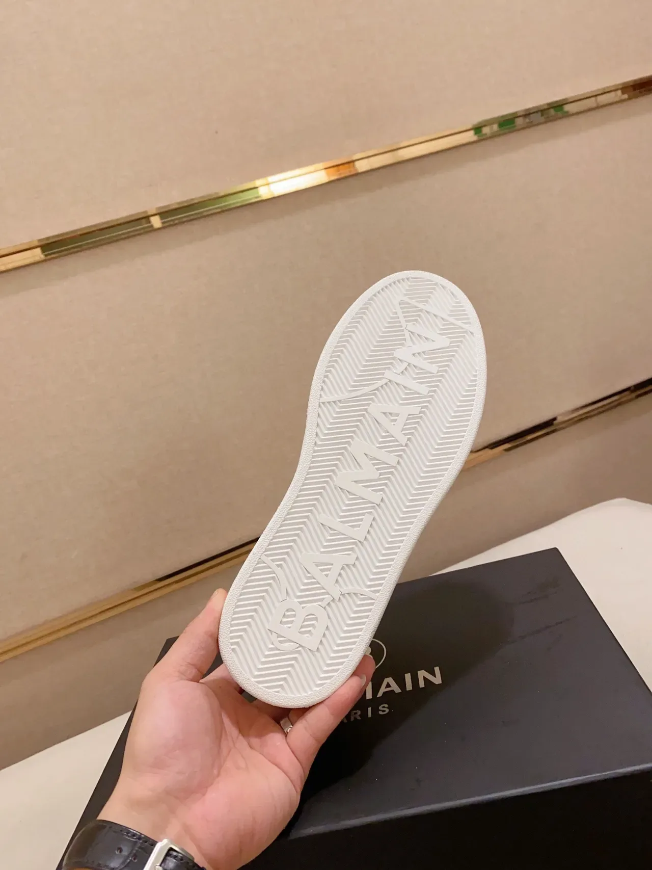 Balmain White Black Leather Upper Geometric Side Panel Lifestyle Sneakers 8