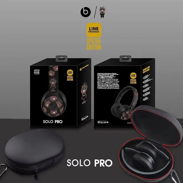 Beats Solo Pro Over-Ear Headphones 4