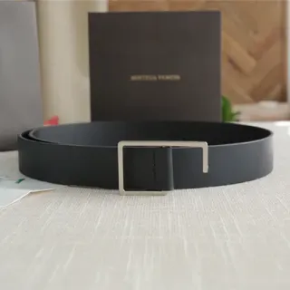 Bottega Veneta Andiamo 黑色皮革腰带