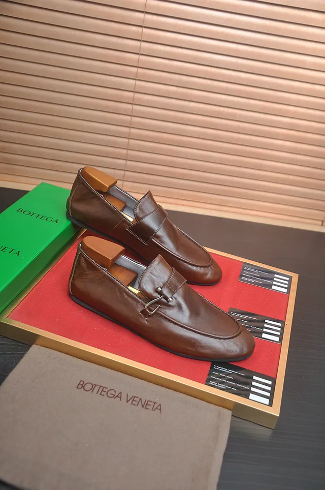 Bottega Veneta Andiamo أحذية جلد بني مع بكل 4