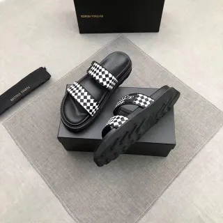 Bottega Veneta Andiamo نعال منصة شطرنجي